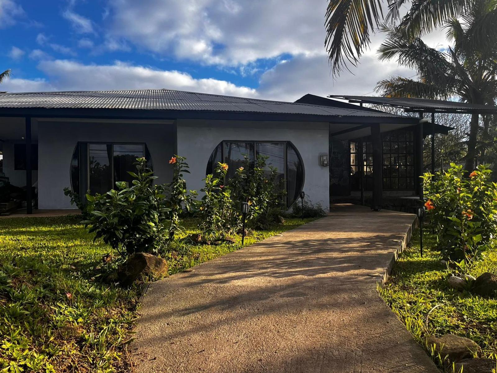 Hotel Hanau'Eepe Hanga Roa Exteriér fotografie